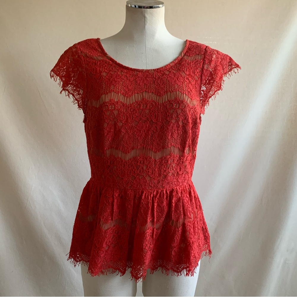 Anthropologie Maeve peplum red lined lace top